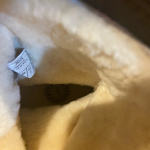 UGG boots for men - Picture 7 of 8